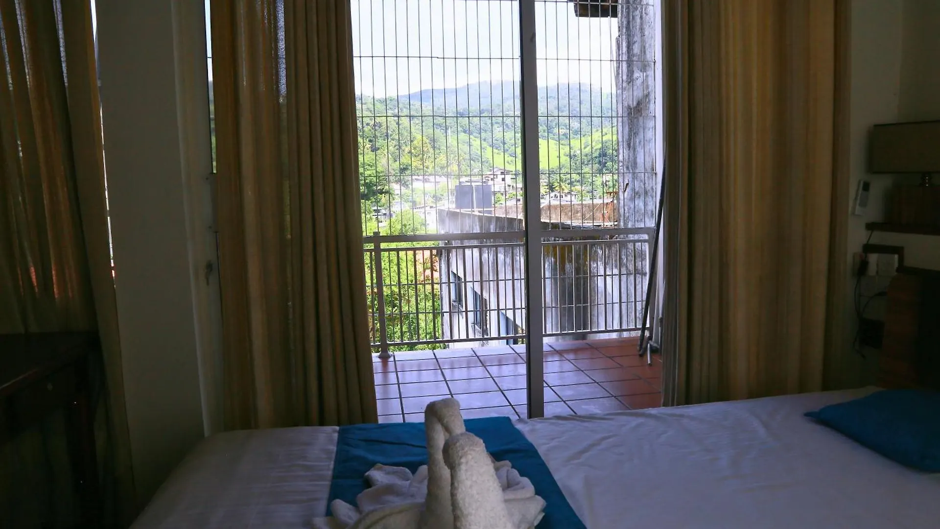 City Nest Inn Канди Отель