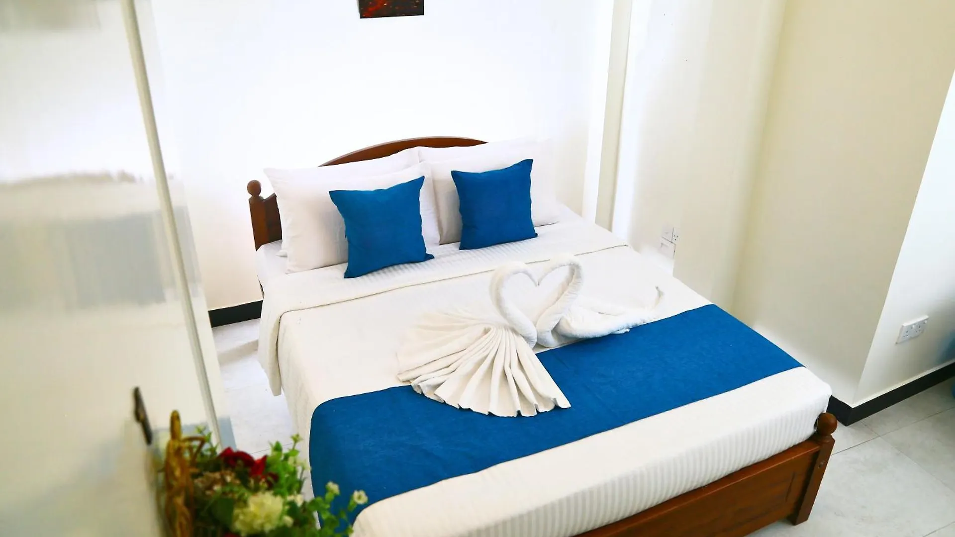 Отель City Nest Inn Канди Шри-Ланка